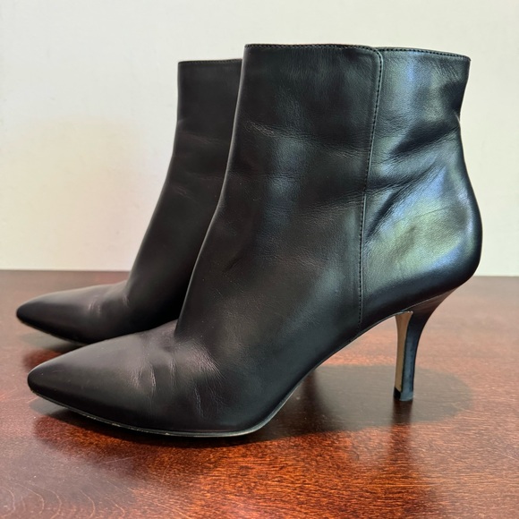 Michael Kors Shoes - Michael Kors Black Leather Heeled Ankle Boots Booties Career City Size 10M